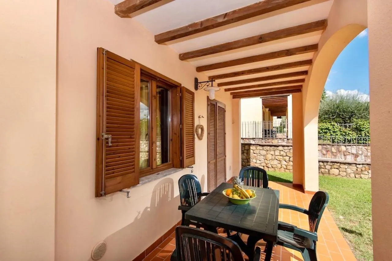 Aparthotel Apartments 4 Beds, Ground Floor With Private Outdoor Area, In Residence With Swimming-Pool Campiglia Marittima
